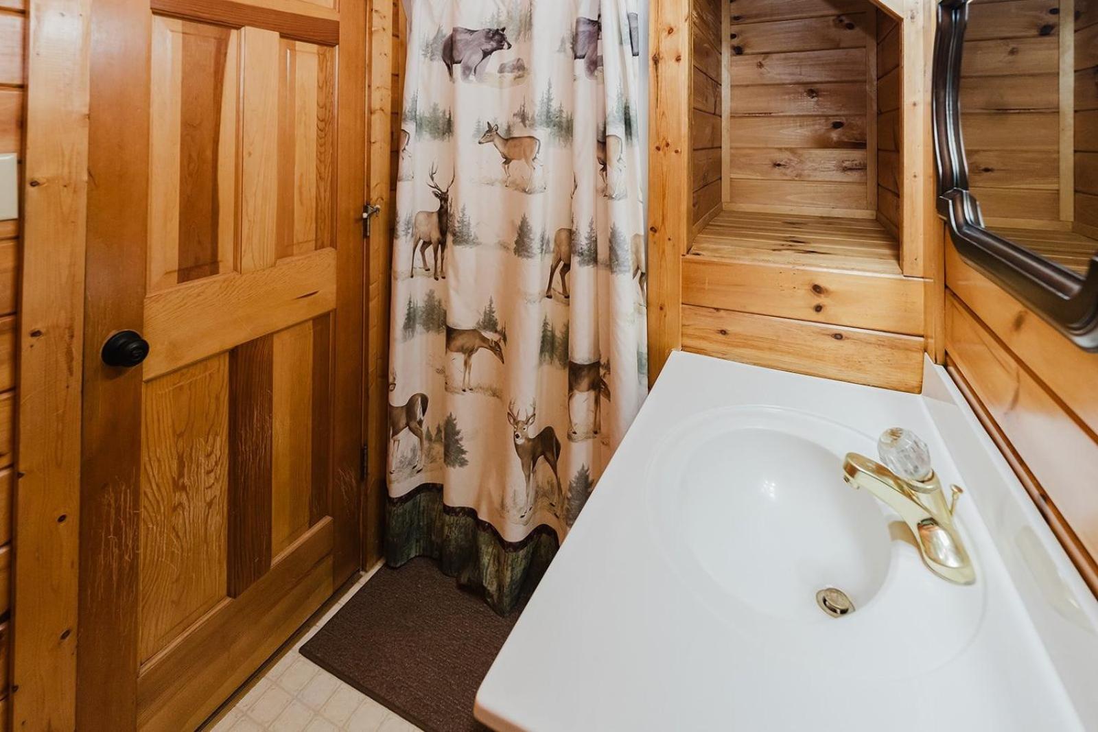 A Dream Come True Cabin セバービル エクステリア 写真