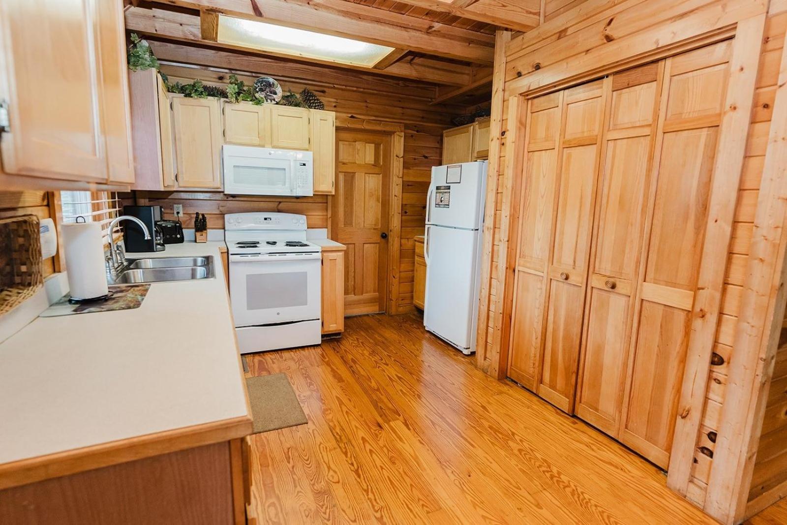 A Dream Come True Cabin セバービル エクステリア 写真